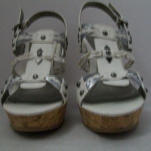 Platdorm Sandals